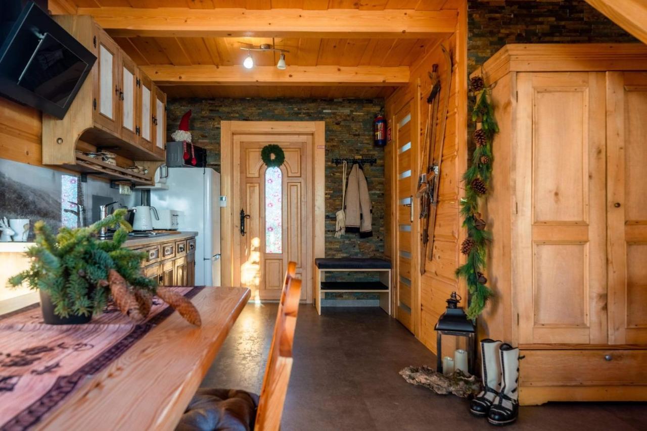 Domki Widokowe Wooden Luxury Chalet & Jacuzzi Zab Esterno foto